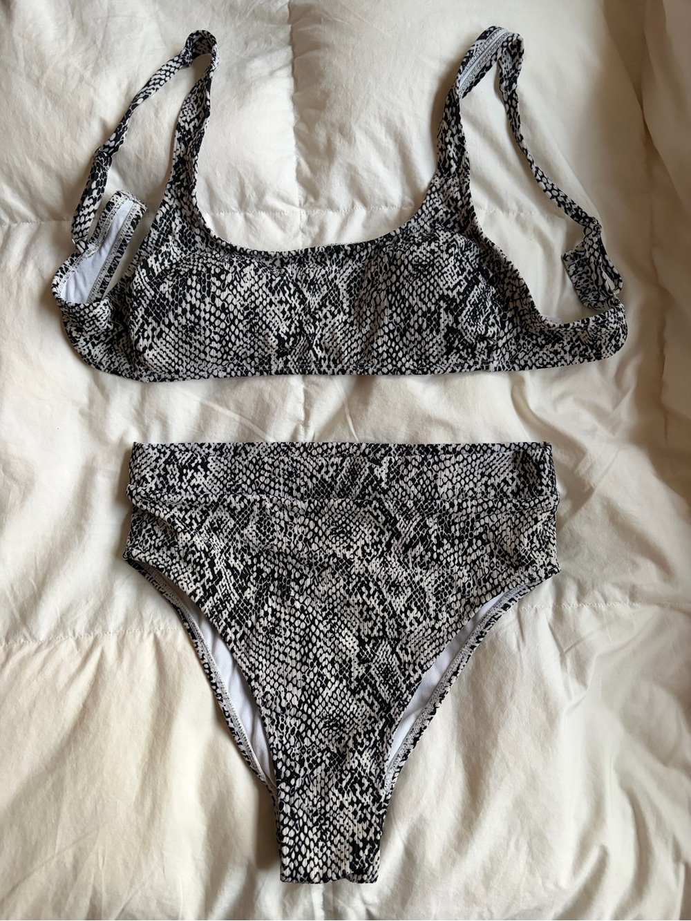 Xhilaration Black & White Snake Print High Waist Bikini